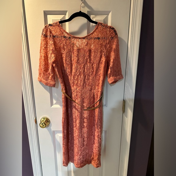 Sugarhill Boutique Coral Lace Dress - Picture 2 of 5